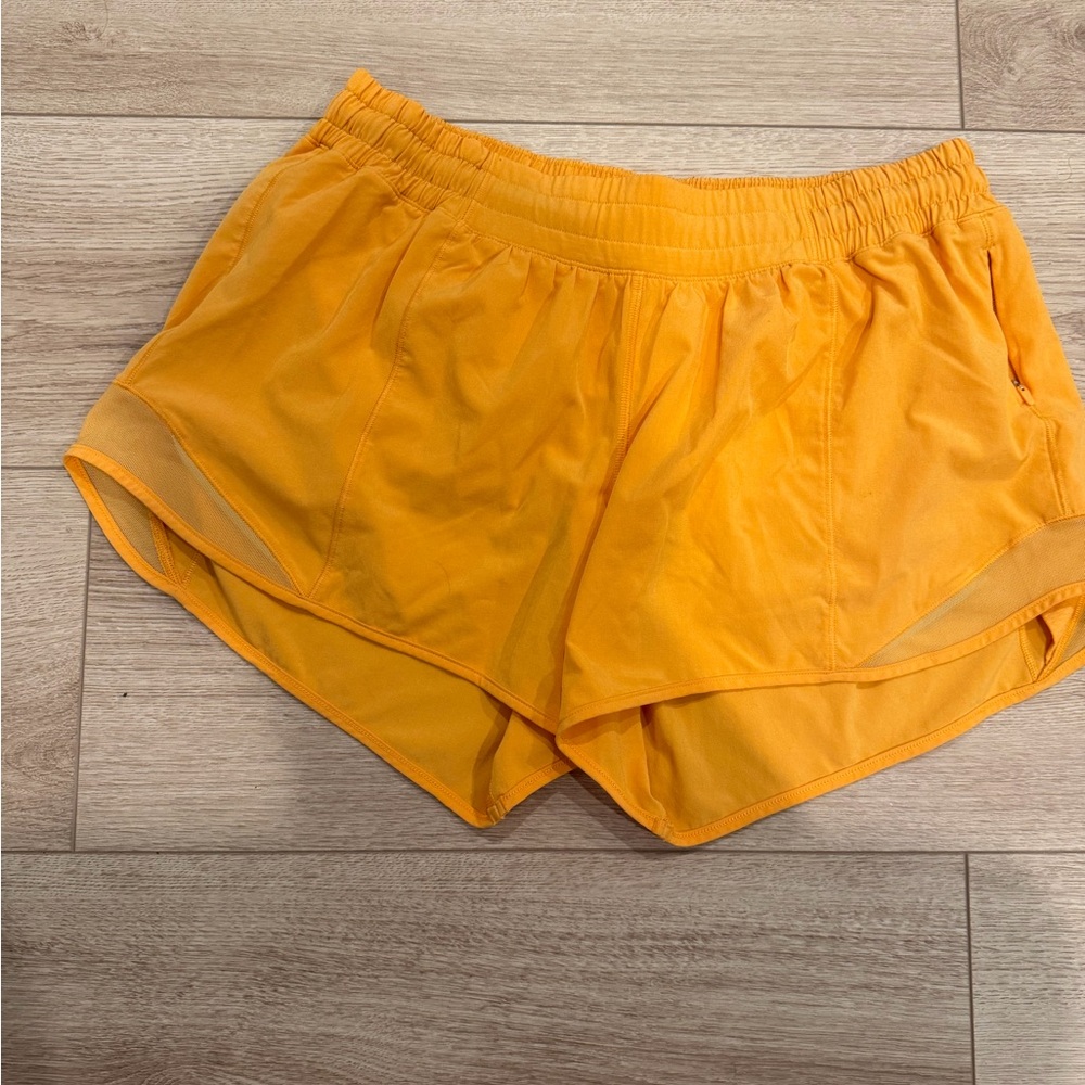 Women’s 10 Hotty Hot low Rise lined shorts 4in- mango Dream